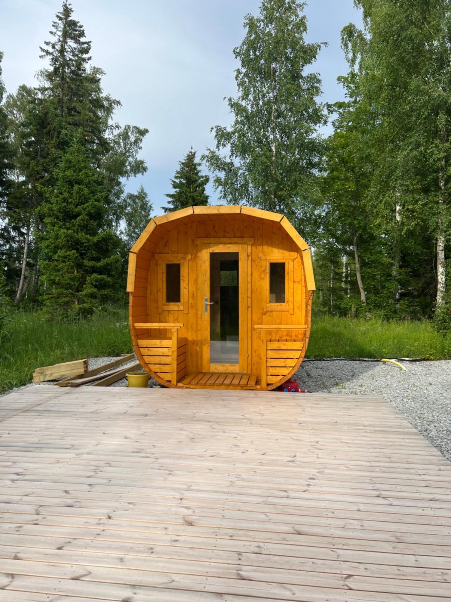 Marika Puhkekuela - Metsanurga Oeoemaja "Shared Bathroom" Nova Exteriör bild